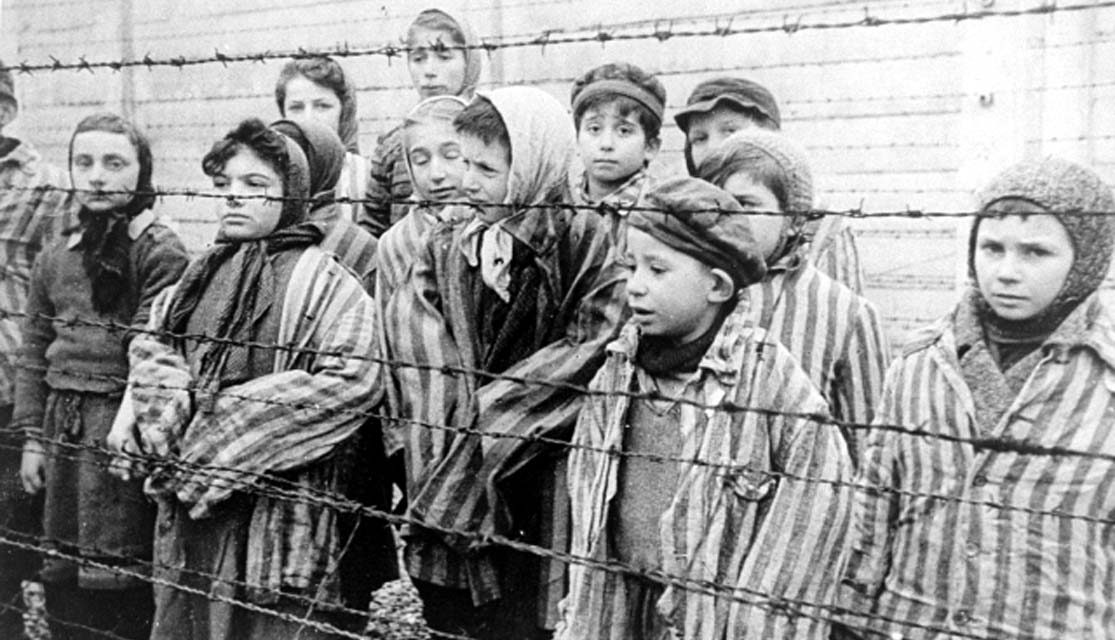 auschwitz-holocaust-jews-nazis-1115x640